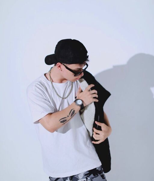 Performer ZeusJeff Photo 5