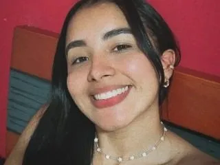 Imagen de perfil de modelo de cámara web de AllisonLiviMML