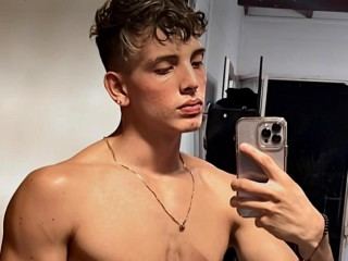 BrianWhite19 Profilbild des Cam-Modells 