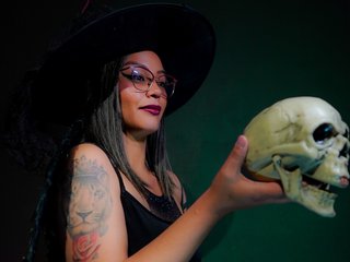 VeronicaSaenz19 profilbild på webbkameramodell