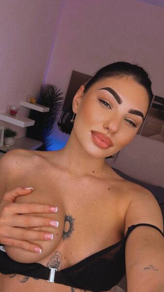 Interprète AvaLowin Photo 4