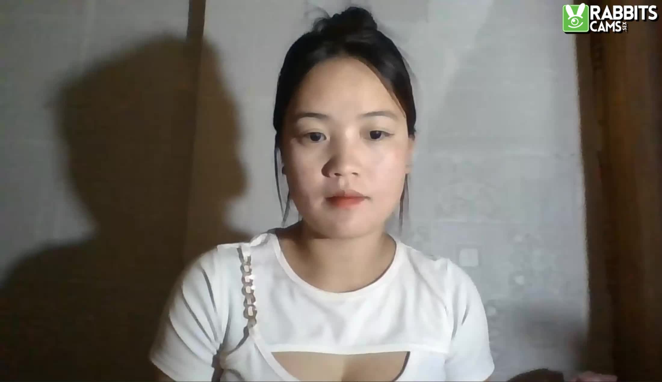 Interprete NhiNhi409 Video 1