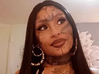 GoddessKoressaDivinee immagine del profilo del modello di cam