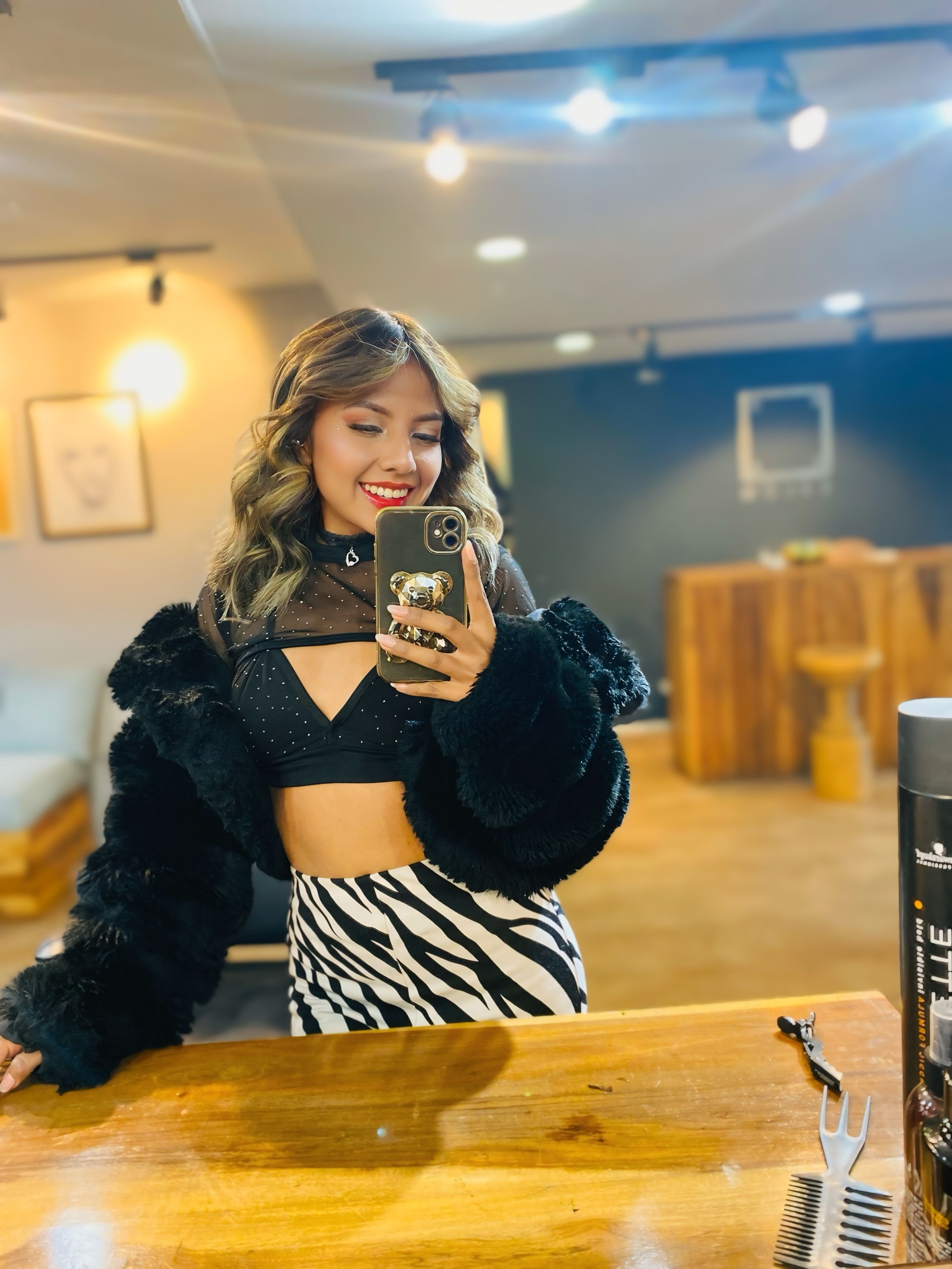 Interprete NinaDeville Foto 2