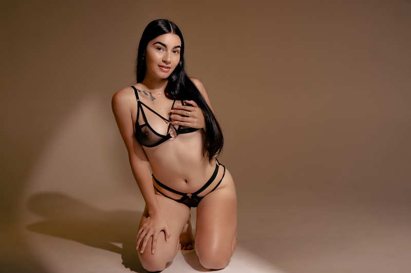Artiest AhdaraRose Foto 4