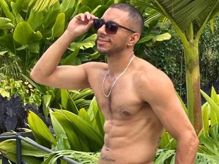 Imagen de perfil de modelo de cámara web de LelouchMaster