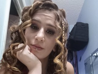 Halobabe76 profilbild på webbkameramodell 