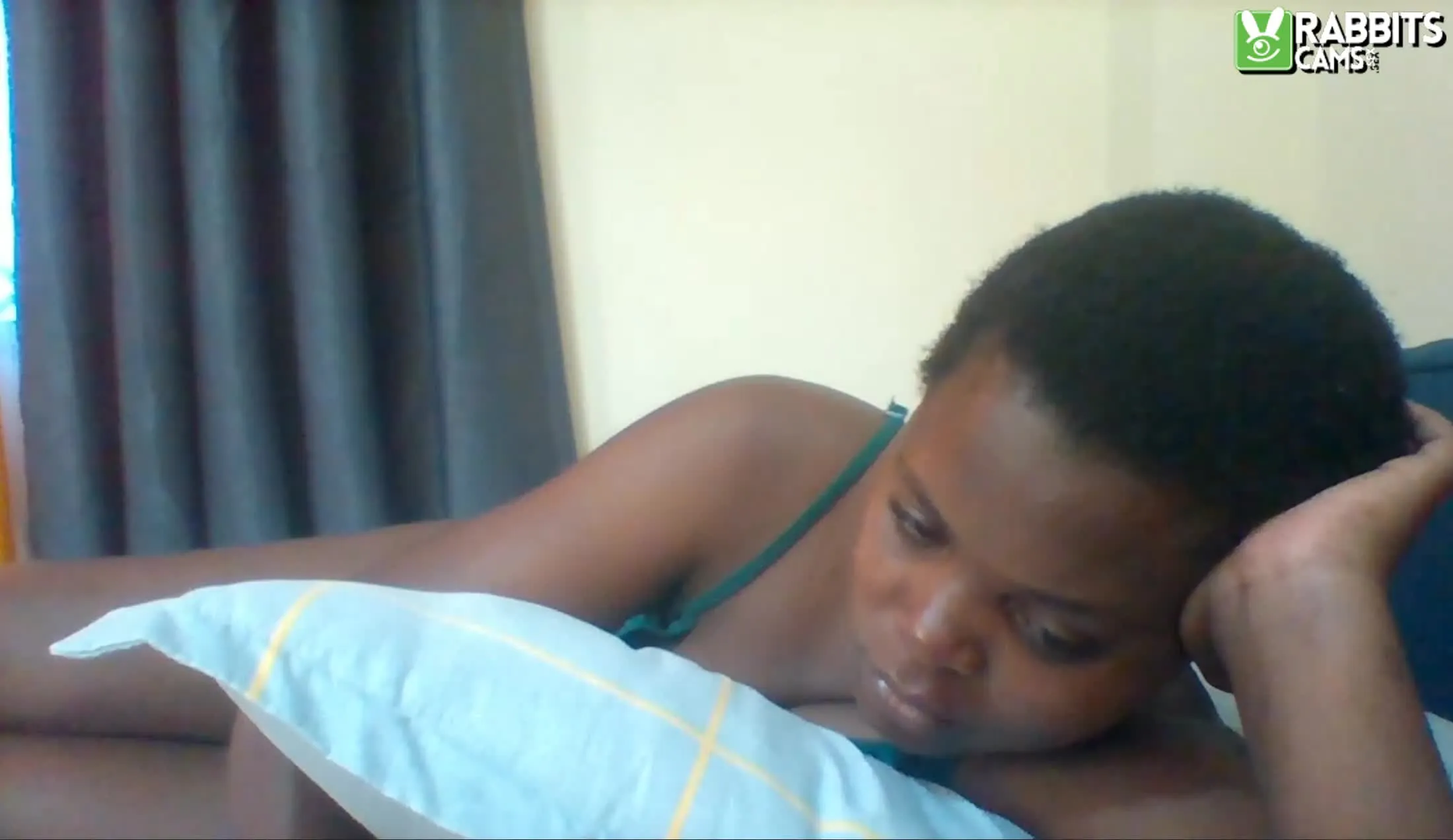 Artiest Lesshie Video 1