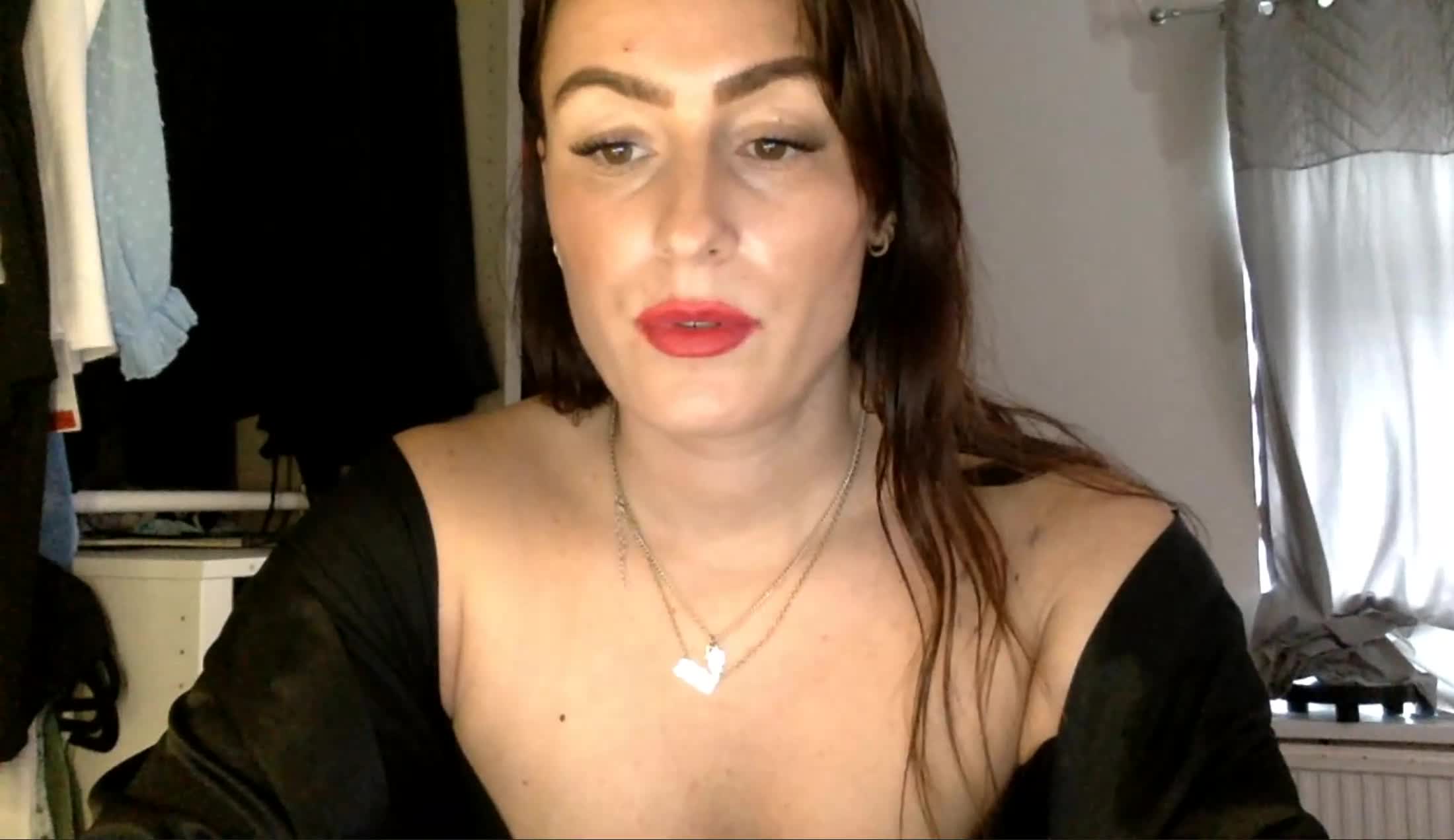 Utøver mistressgymgoddess Video 1
