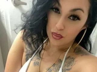 Image de profil du modèle de webcam NinaAmore