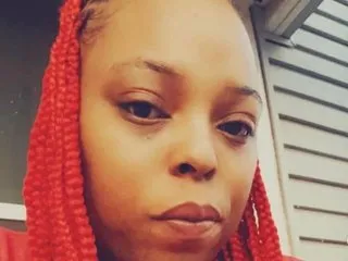 AilaniRedd immagine del profilo del modello di cam