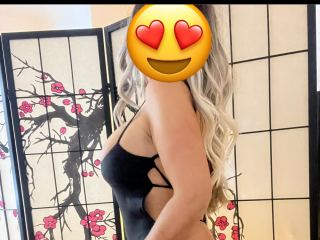 Imagen de perfil de modelo de cámara web de Bustylou79