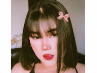 Imagen de perfil de modelo de cámara web de celineKum19