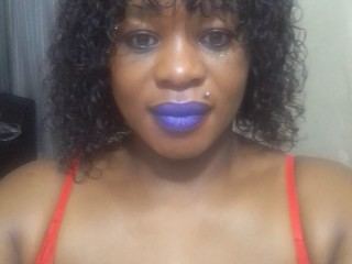 Image de profil du modèle de webcam AmazingEbonyBoobsxxx