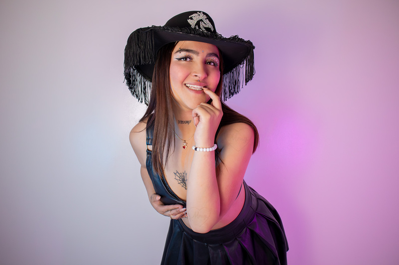 Artist Salome_Stone Foto 3