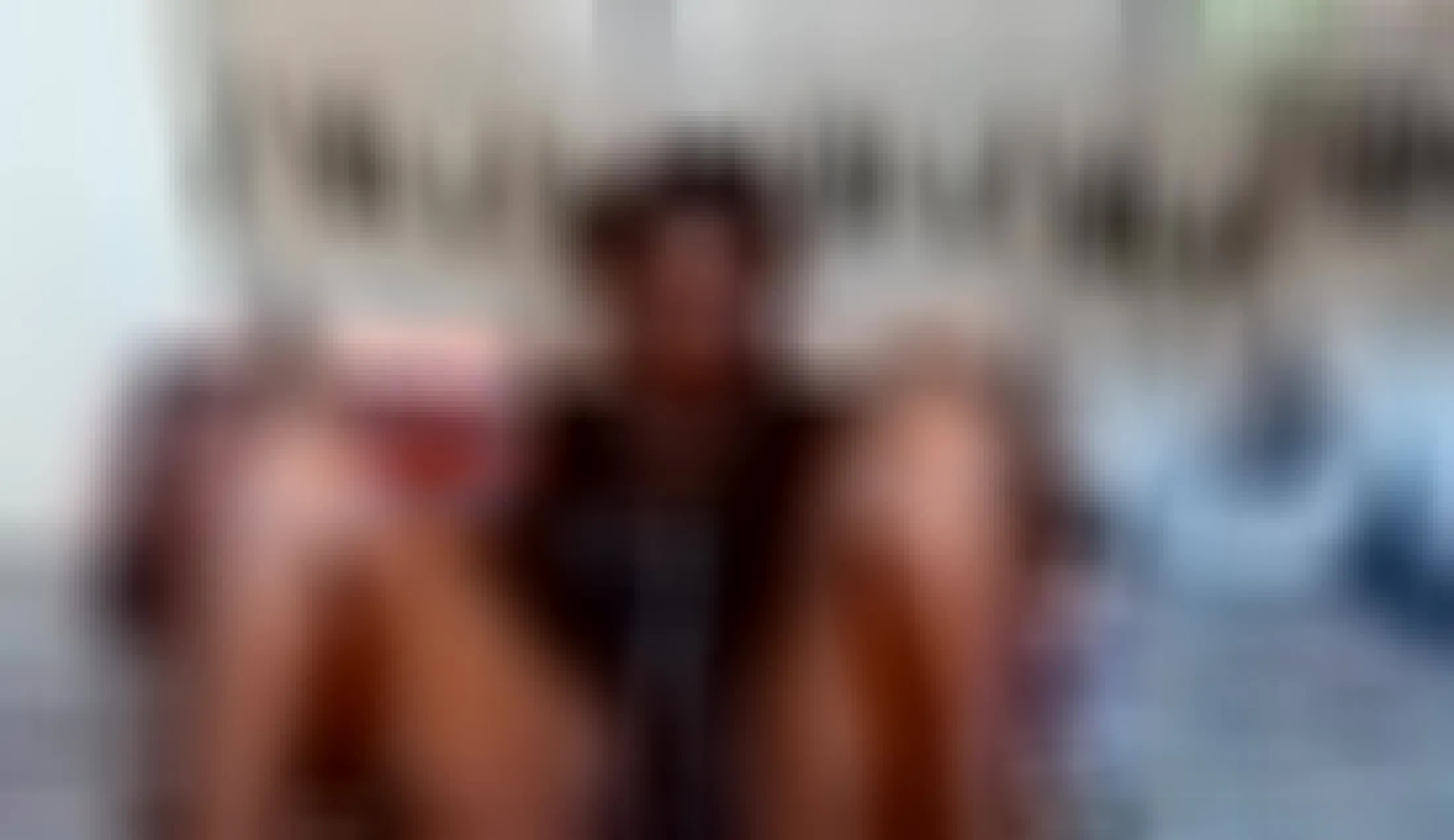 Interprete DarkSlanderBarbie Video 2
