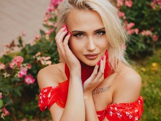 Imagen de perfil de modelo de cámara web de QueenLinaLuxury