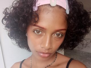 Nube_blanca profilbild på webbkameramodell