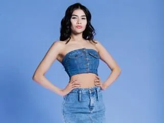 Imagen de perfil de modelo de cámara web de RousseMarie