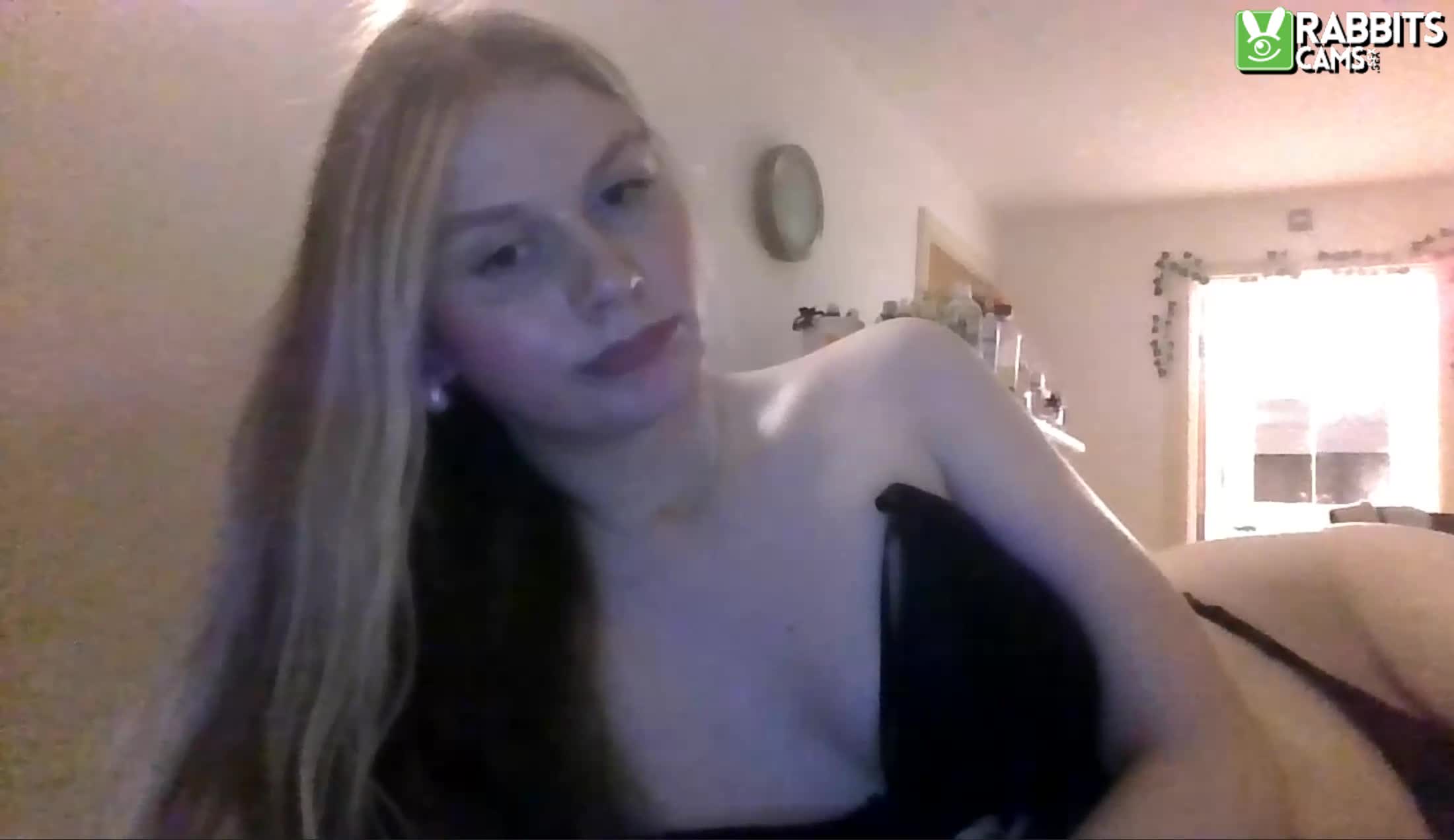 Interprete BombBlondie Video 1