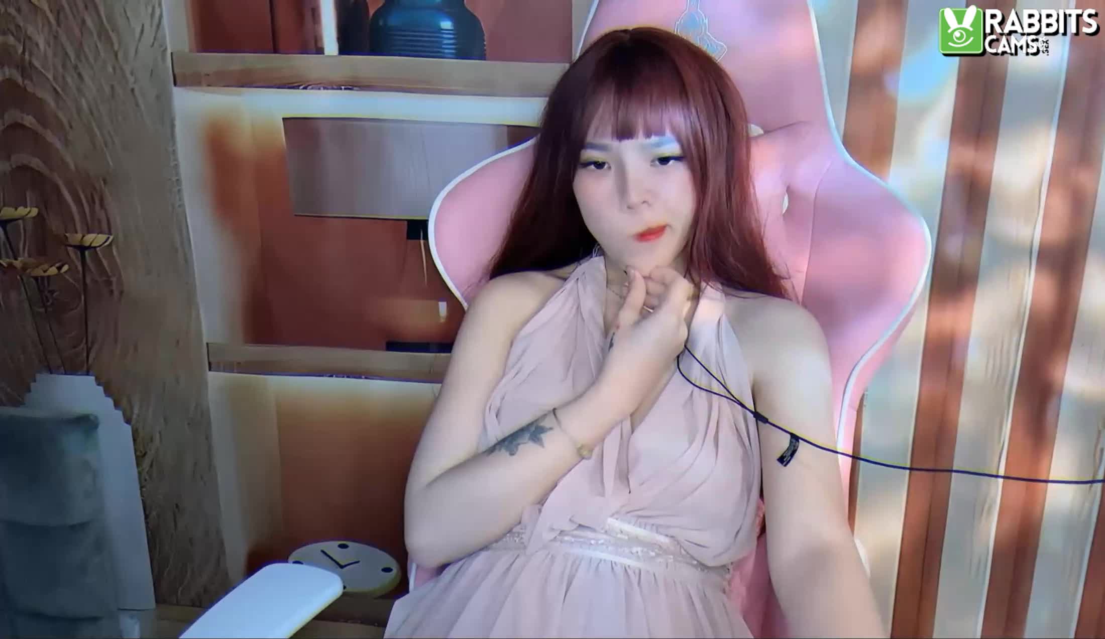 Interprete Kana_Lady Video 1