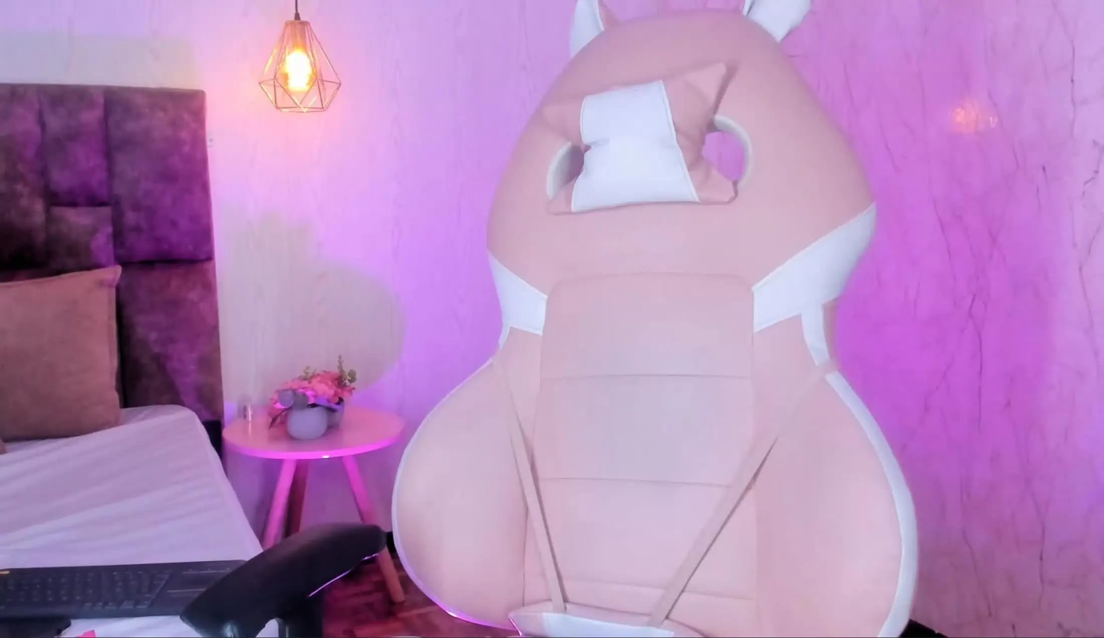 Artiest ARIADNA_EVANS Video 2