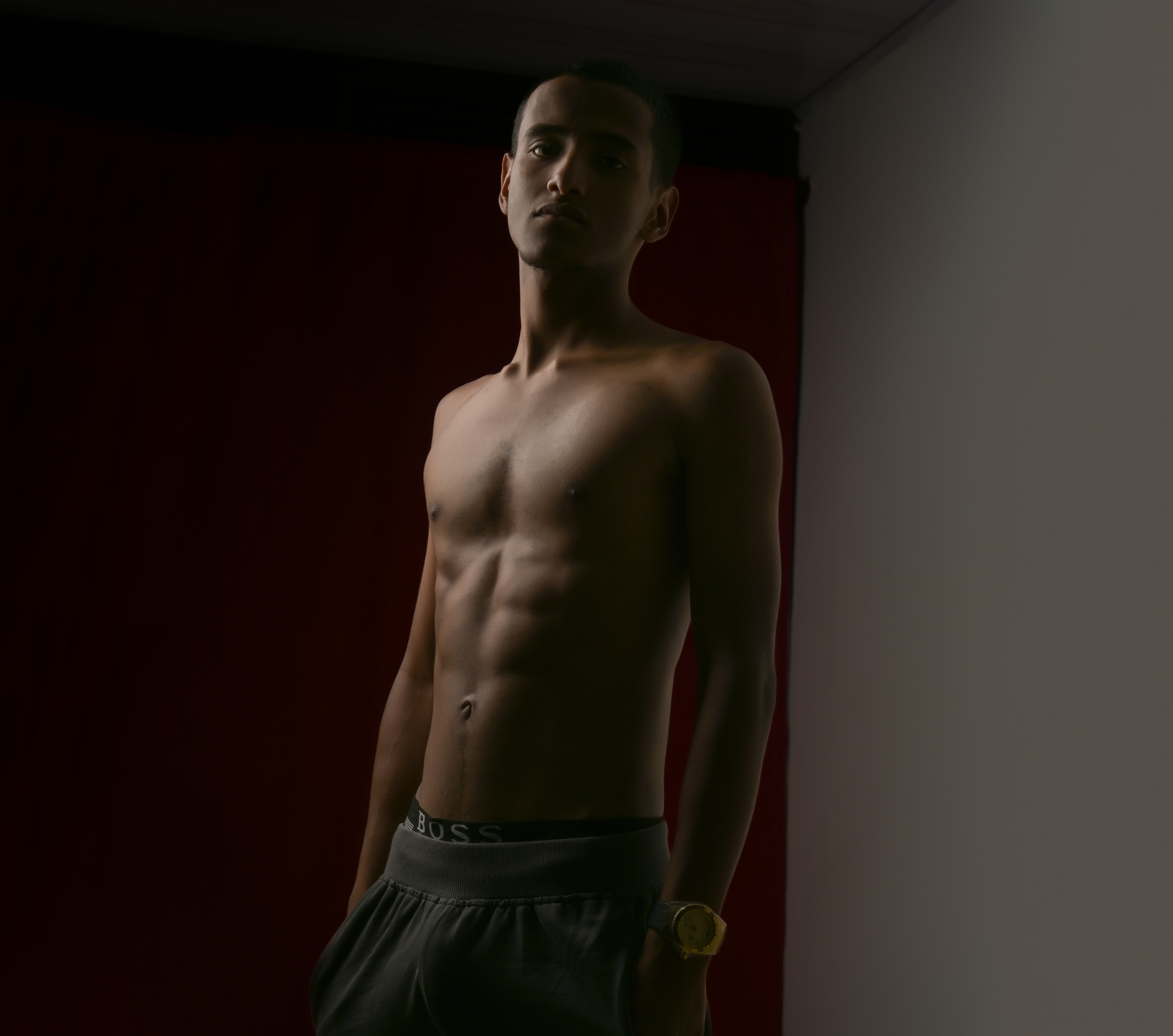 Performer TommmyFury Photo 9