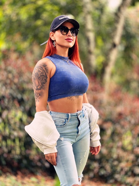 Intérprete KataMajana Foto 5