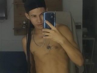 Image de profil du modèle de webcam Erick_Zhimerman