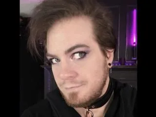 NightRayth Profilbild des Cam-Modells