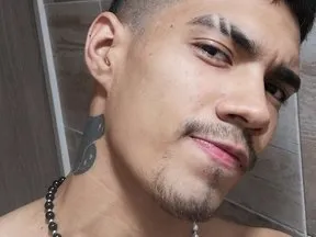 Foto de perfil de modelo de webcam de MykeLust