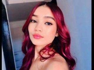 Imagen de perfil de modelo de cámara web de SophiiaJhones