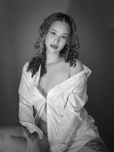 Interprete NamiCurls Foto 8