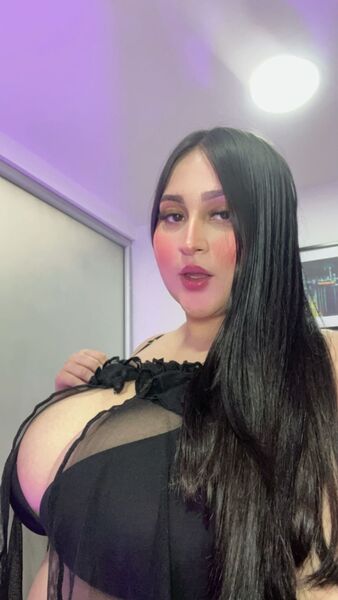 Artista Emilia_Milk Foto 4