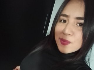 AishaCastro profilbild på webbkameramodell
