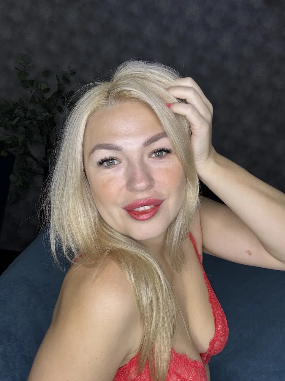 Interprète HelenLovememore Photo 6