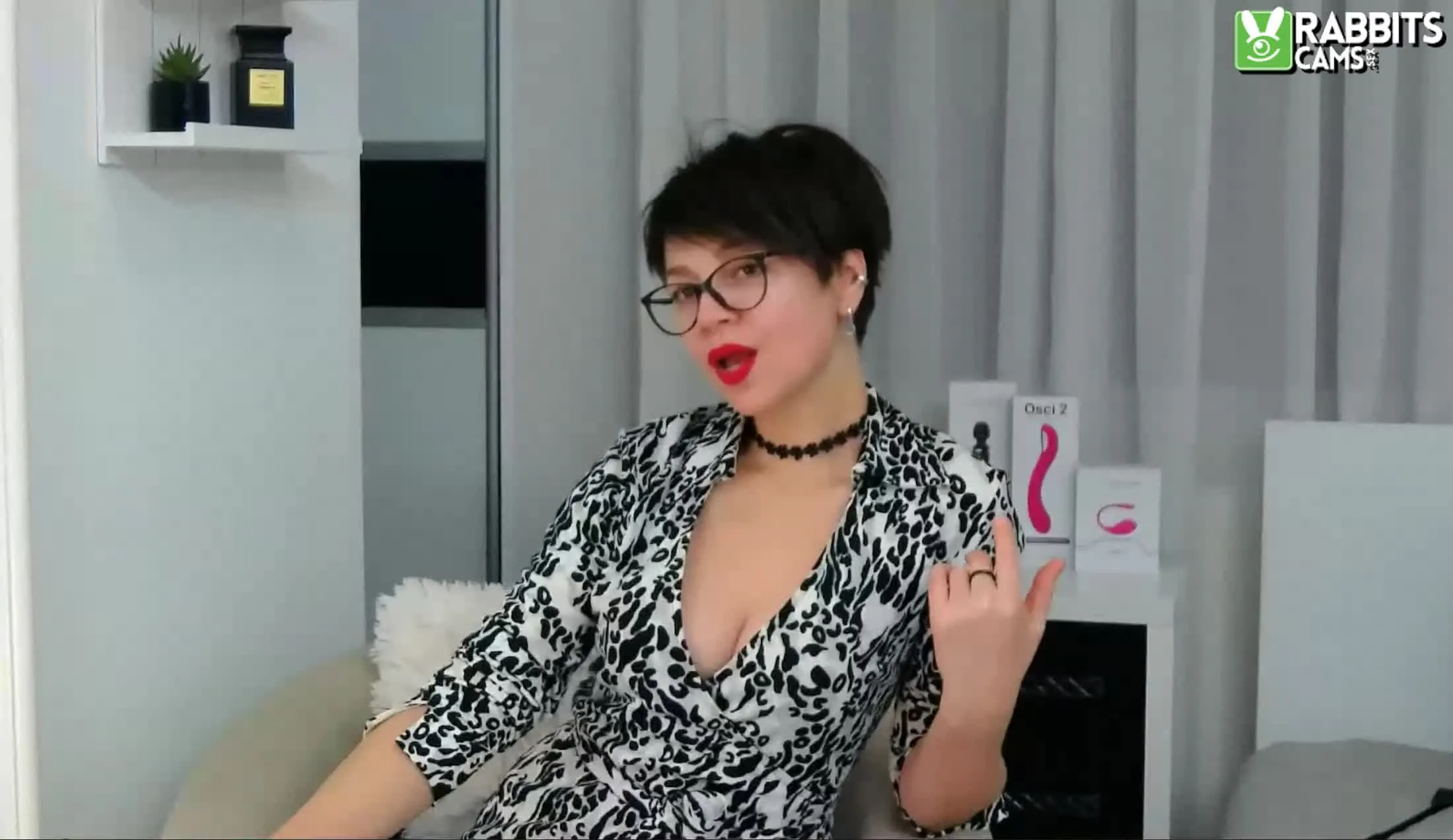 Artista WHISPEERR Video 1