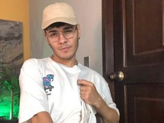 Imagen de perfil de modelo de cámara web de MATTMILLER090