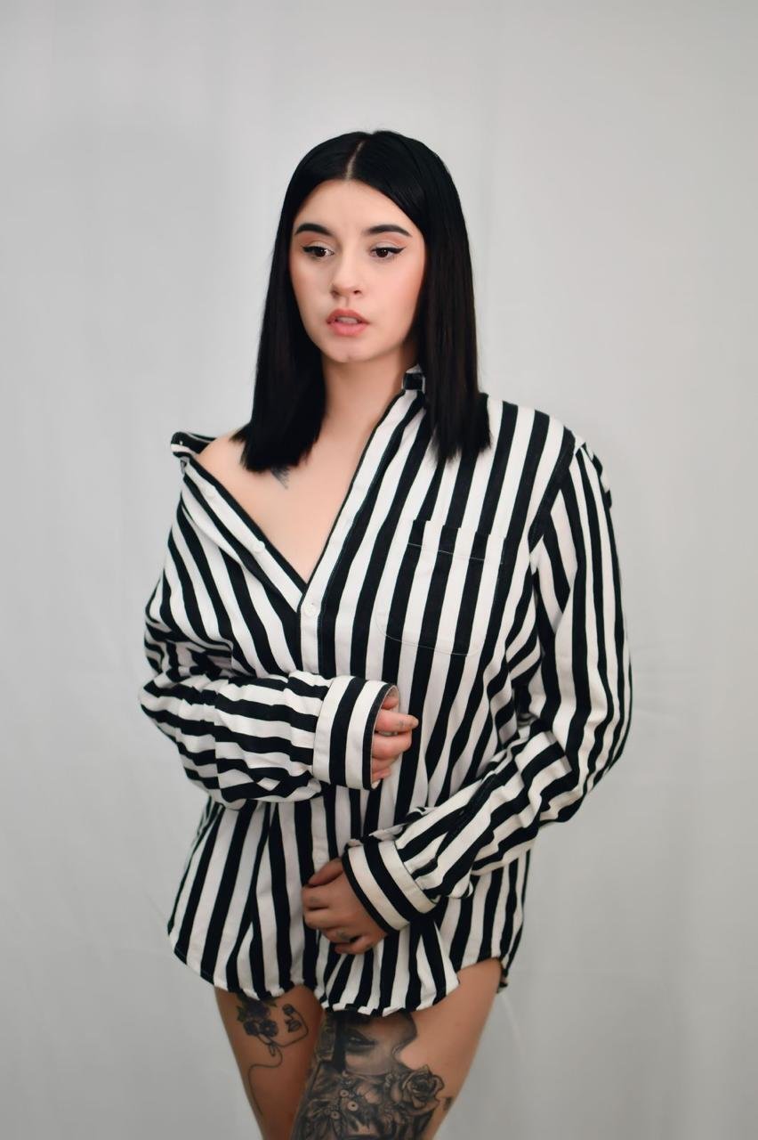 Interprete SaraRoberts19 Foto 3