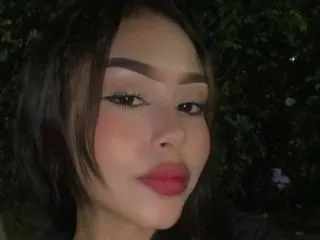 Delia_mml immagine del profilo del modello di cam