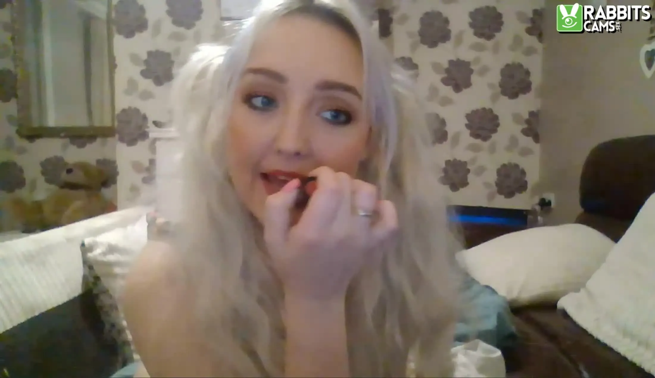 Performer RiaStars Video 1