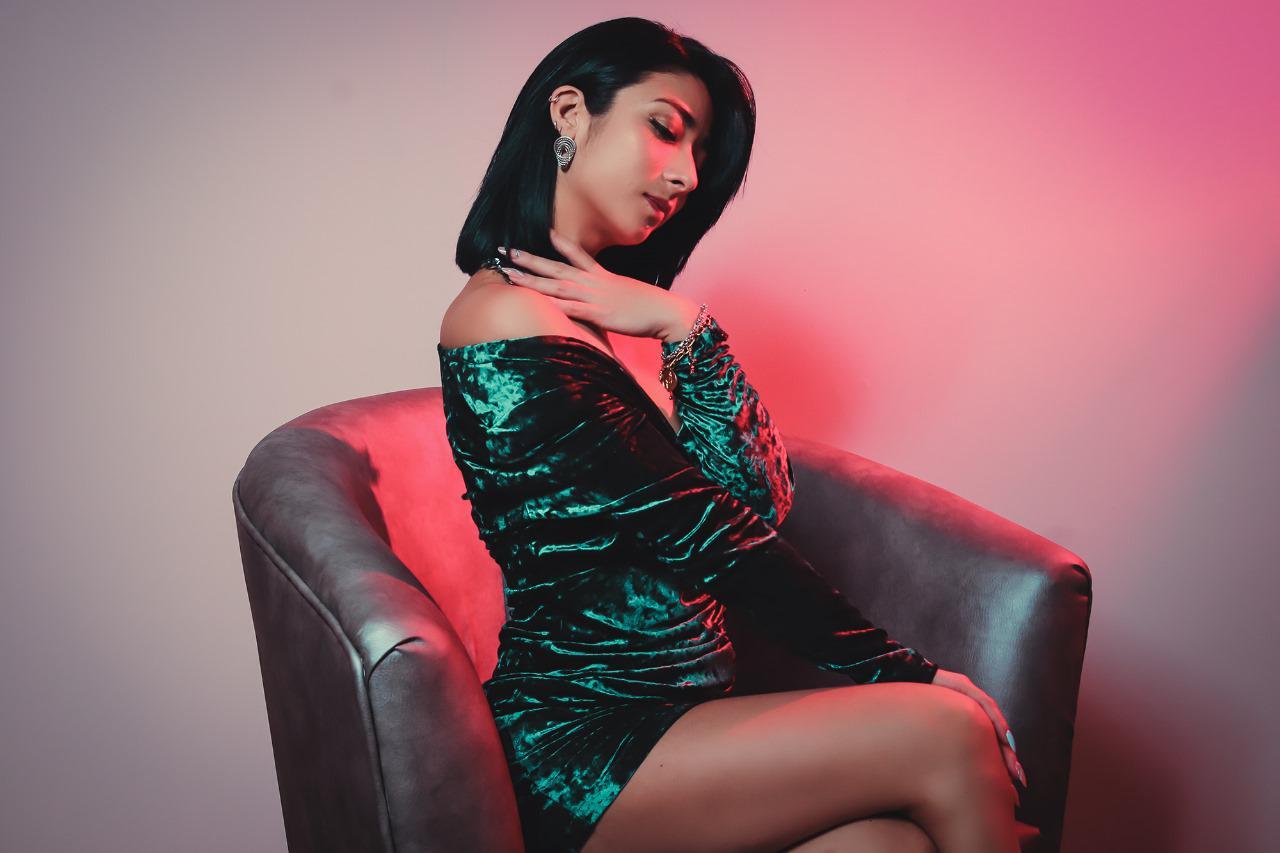 Artist oishii_ambar Foto 7