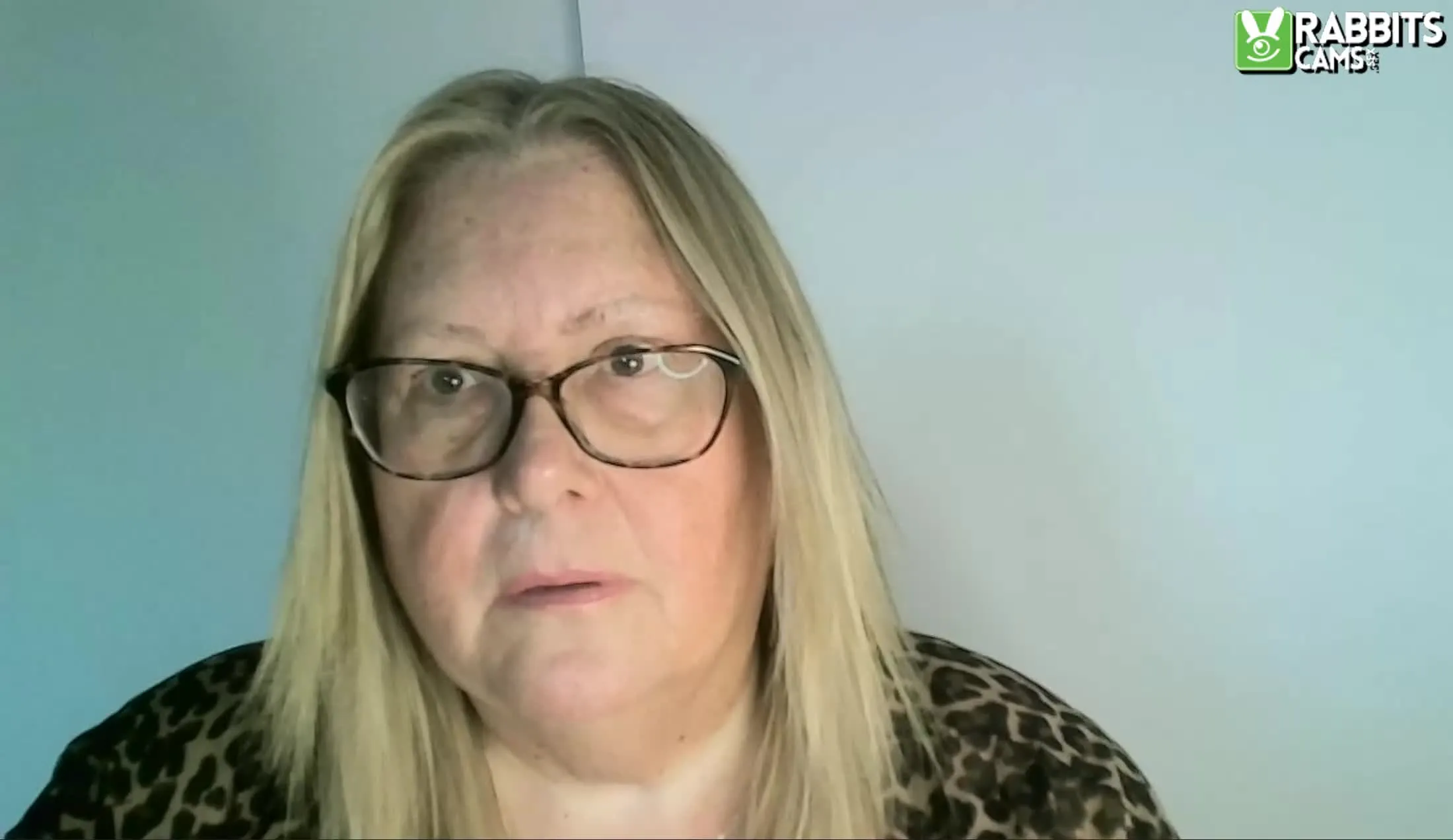 Interprète MoistCurvyChanrl Vidéo 1