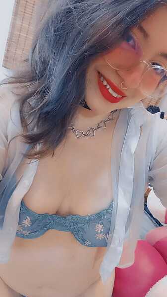 Performer CinthiaWein Photo 4