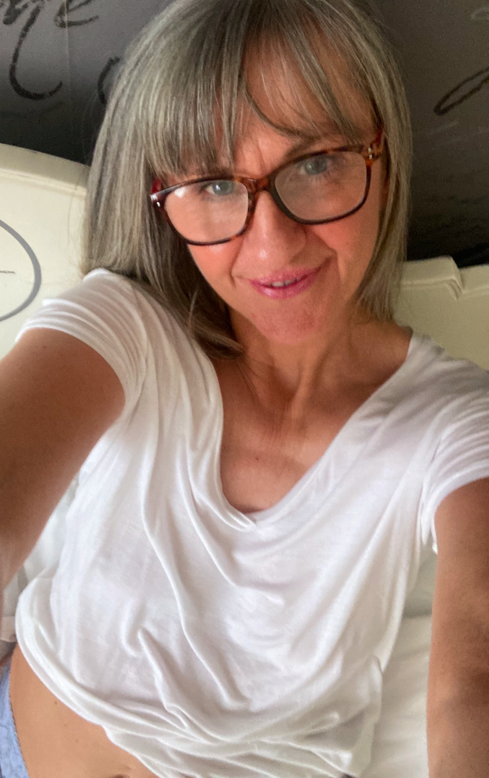 Interprete LILY_MATURE_UK_MILF Foto 1