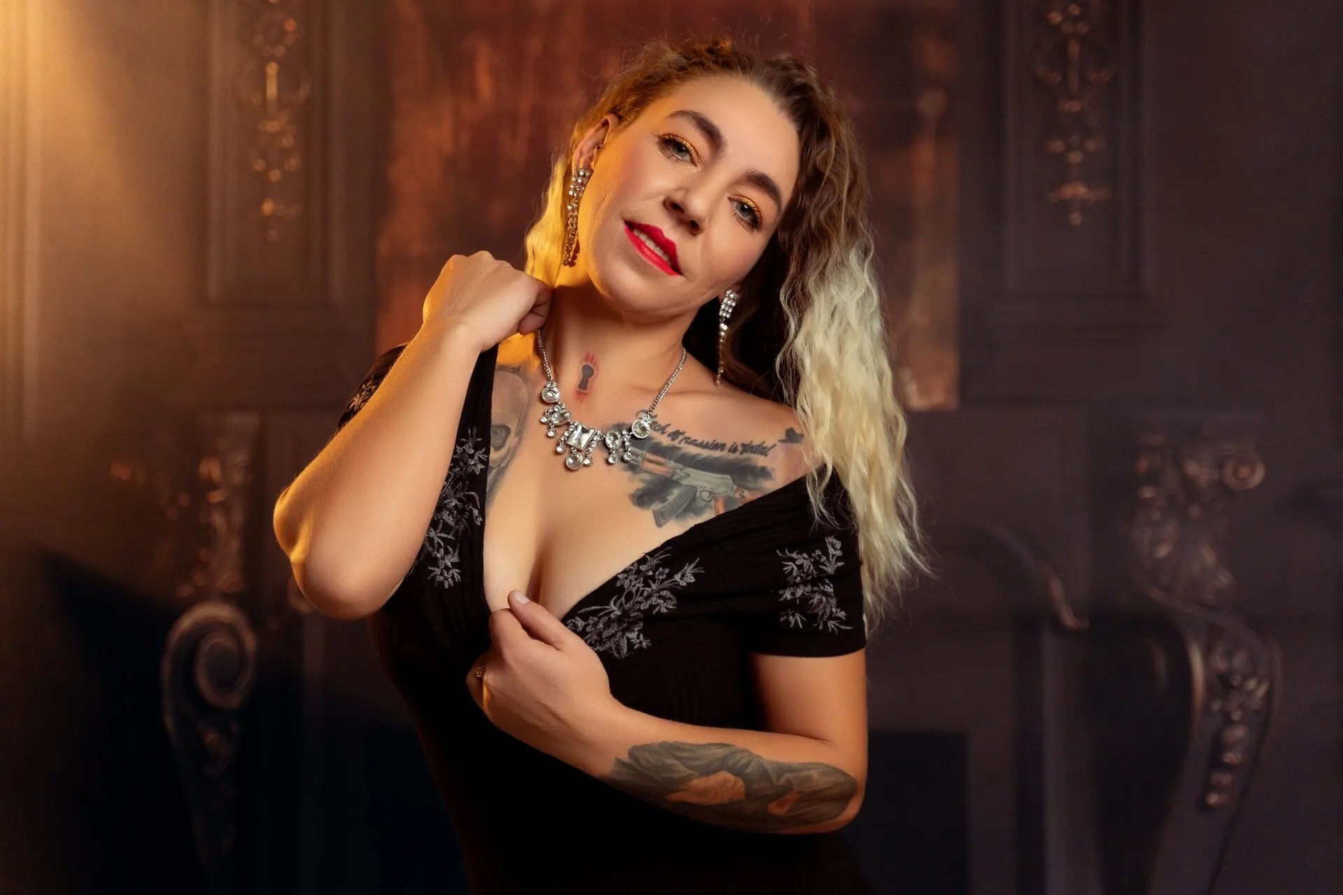 Darsteller KatyNolan Foto 2