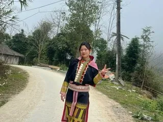 Maimai555 profilbild på webbkameramodell