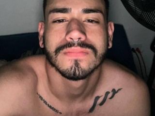 Image de profil du modèle de webcam RoloMartinez