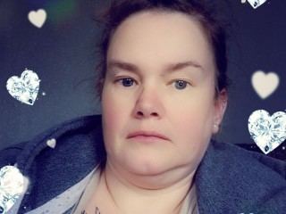 Curvymum84 profielfoto van cam model 