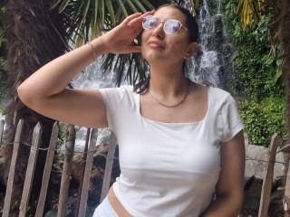 IASMYNNE cam model profile picture